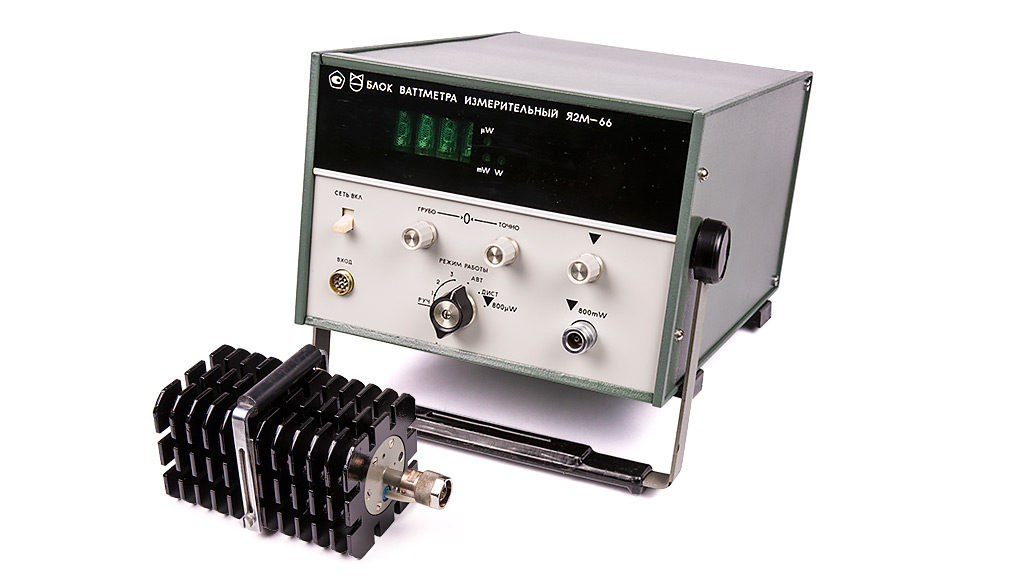 Radziecka termopara mikrofalowa do 20W w zakresie częstotliwości od DC do 18 GHz